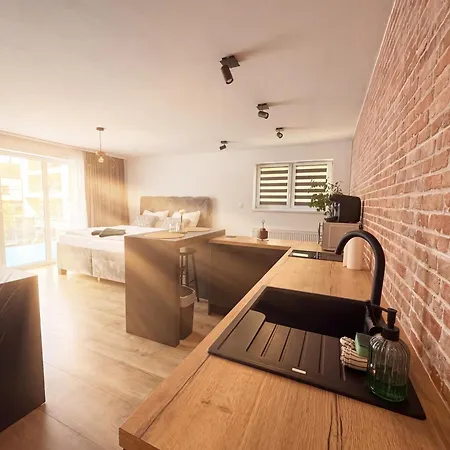 Apartment Modern In Centre, Self Check-in & Free Parking *